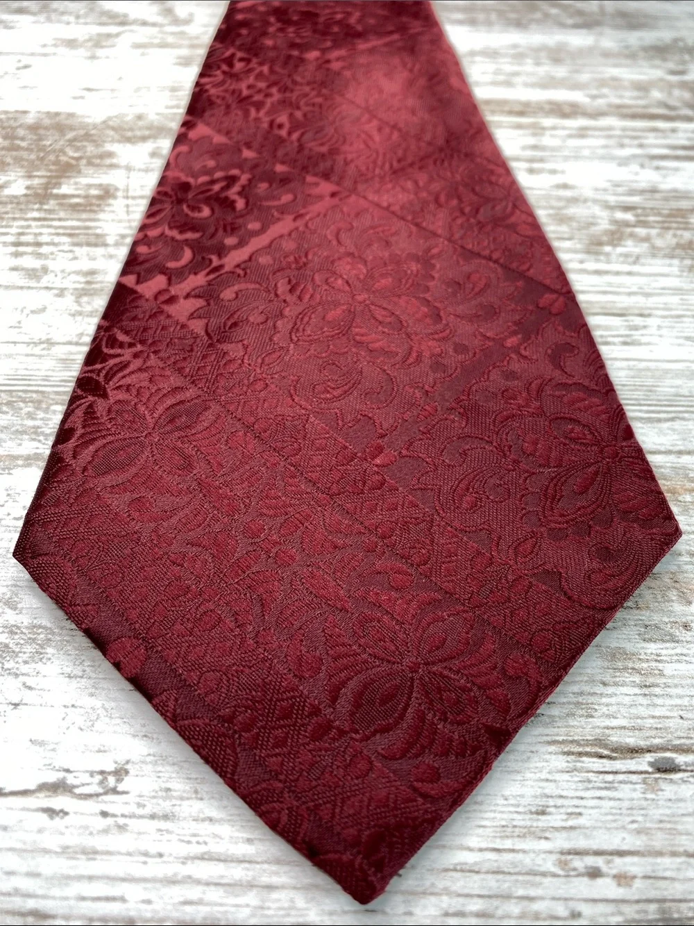 Red Floral Vintage 70s Damask Tie Wide 4.5” Mens Necktie Wedding Formal Ecklund
